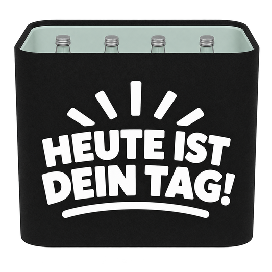 Schwarze KistenBlende für Wasserkisten mit 12 × 0,75 l Glasflaschen mit weißem Geburtstagsmotiv „Heute ist dein Tag!“.