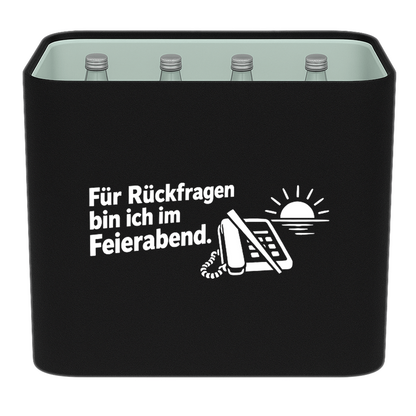 KistenBlende „Für Rückfragen bin ich im Feierabend.“ – Wasserkiste für Glasflaschen, schwarze Filzblende mit Motiv.