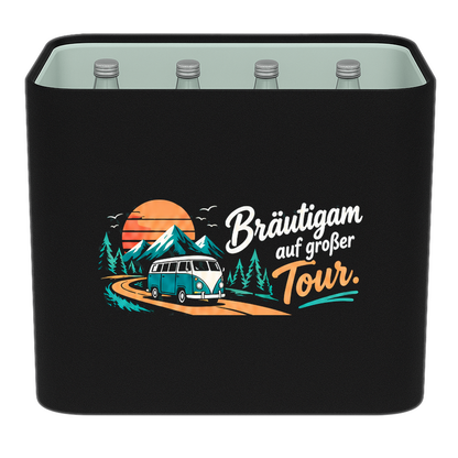 KistenBlende – Bräutigam auf großer Tour. – Wasserkiste GLAS 12 × 0,7 L