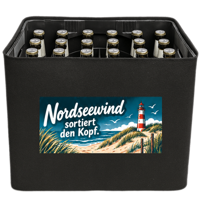 KistenBlende mit dem Motiv „Nordseewind sortiert den Kopf.“ – Bierkiste 24 × 0,33 l und 20 × 0,5 l