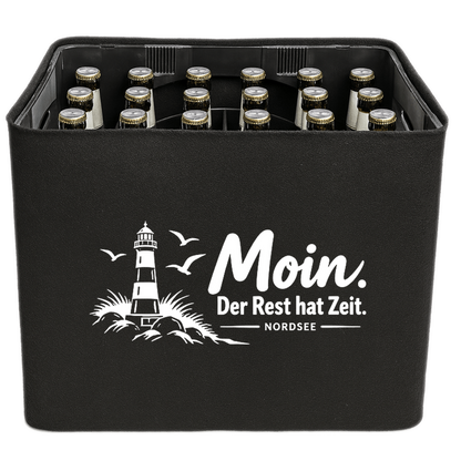 KistenBlende mit dem Motiv „Moin. Der Rest hat Zeit.“ – Bierkiste 24 × 0,33 l und 20 × 0,5 l