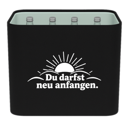 KistenBlende „Du darfst neu anfangen.“ – Wasserkiste für Glasflaschen, schwarze Filzblende mit Motiv.
