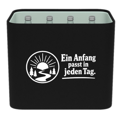 KistenBlende „Ein Anfang passt in jeden Tag.“ – Wasserkiste für Glasflaschen, schwarze Filzblende mit Motiv.