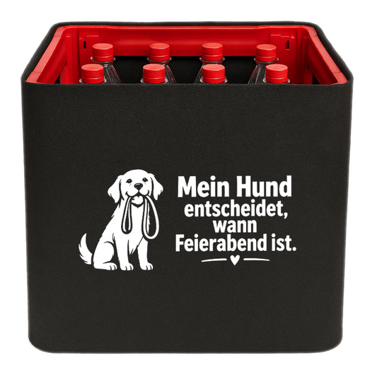 KistenBlende mit dem Motiv „Mein Hund entscheidet, wann Feierabend ist.“ – Limonadenkiste 12 × 1 l PET