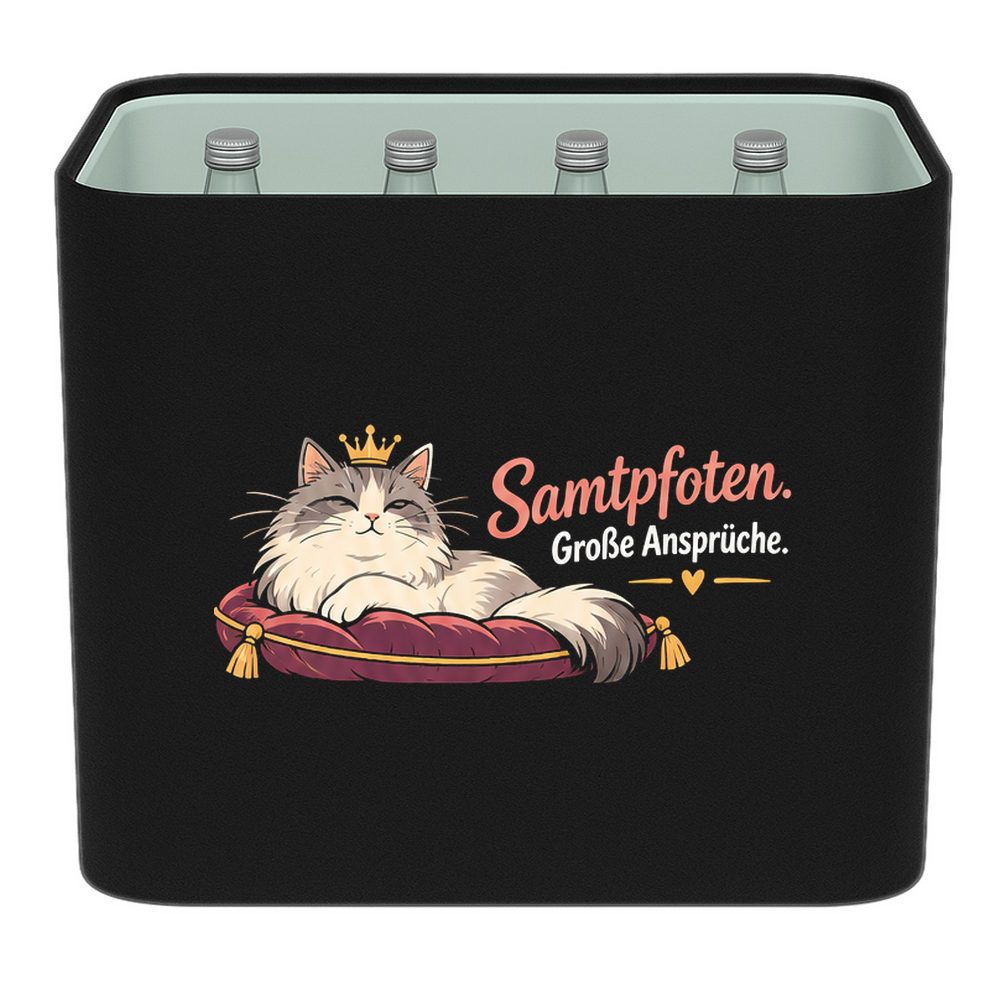 KistenBlende mit dem Motiv „Samtpfoten. Große Ansprüche.“ – Wasserkiste 12 × 0,75 l Glas