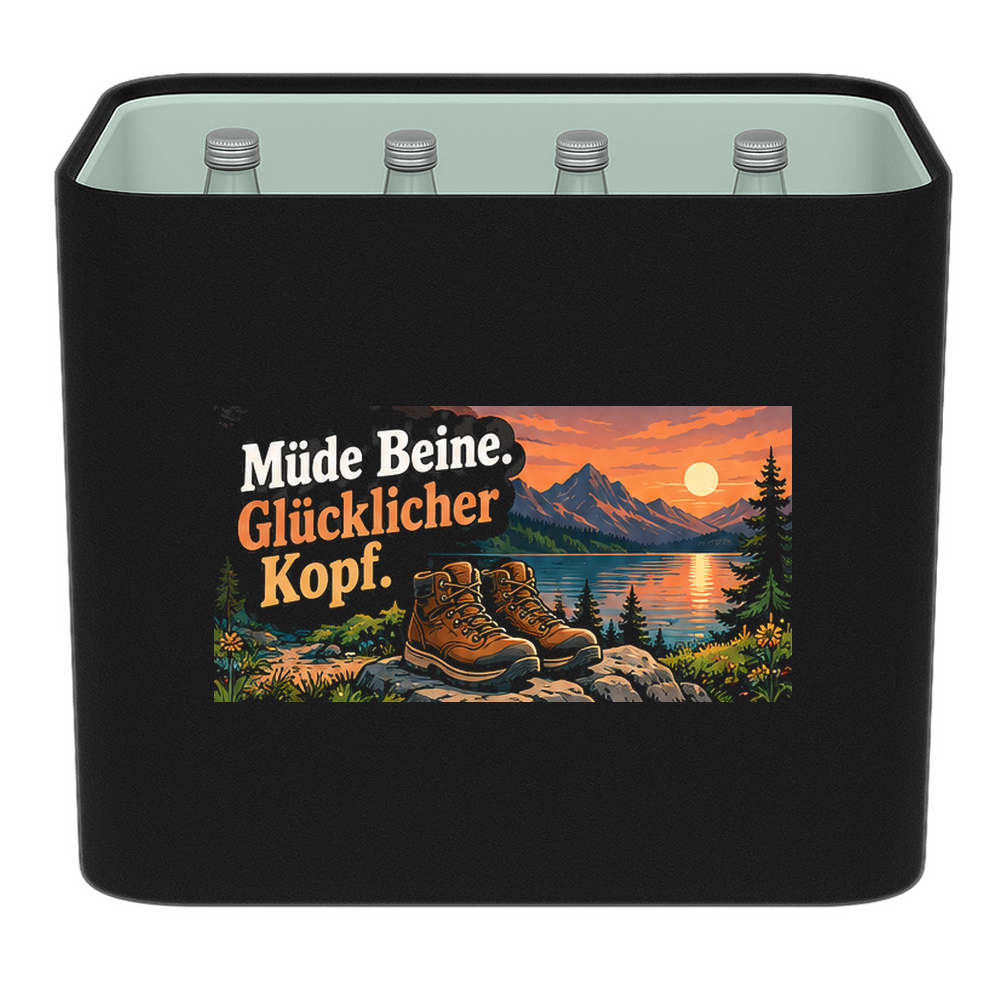 KistenBlende „Müde Beine. Glücklicher Kopf.“ – Wasserkiste für Glasflaschen, schwarze Filzblende mit Motiv.