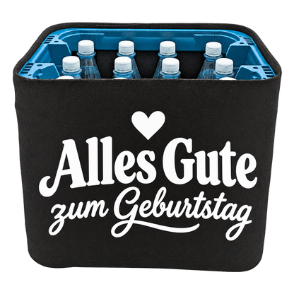 Schwarze KistenBlende für Wasserkisten mit 12 × 1 l PET-Flaschen mit weißem Geburtstagsmotiv „Alles Gute zum Geburtstag“.
