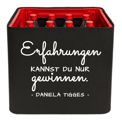 KistenBlende mit dem Spruch „Erfahrungen kannst du nur gewinnen.“ – Limonadenkiste 12 × 1 l PET