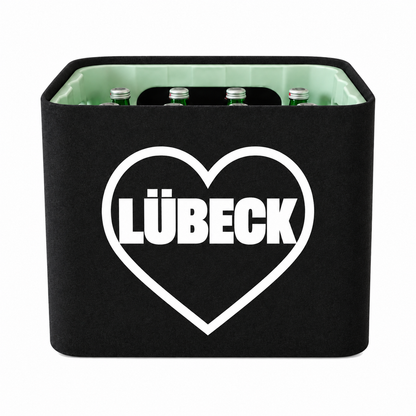 KistenBlende Lübeck Stadt mit Herz auf Wasserkiste Glas
