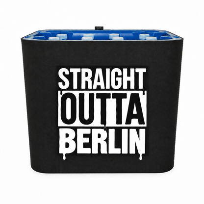 KistenBlende STRAIGHT OUTTA Berlin auf Wasserkiste PET