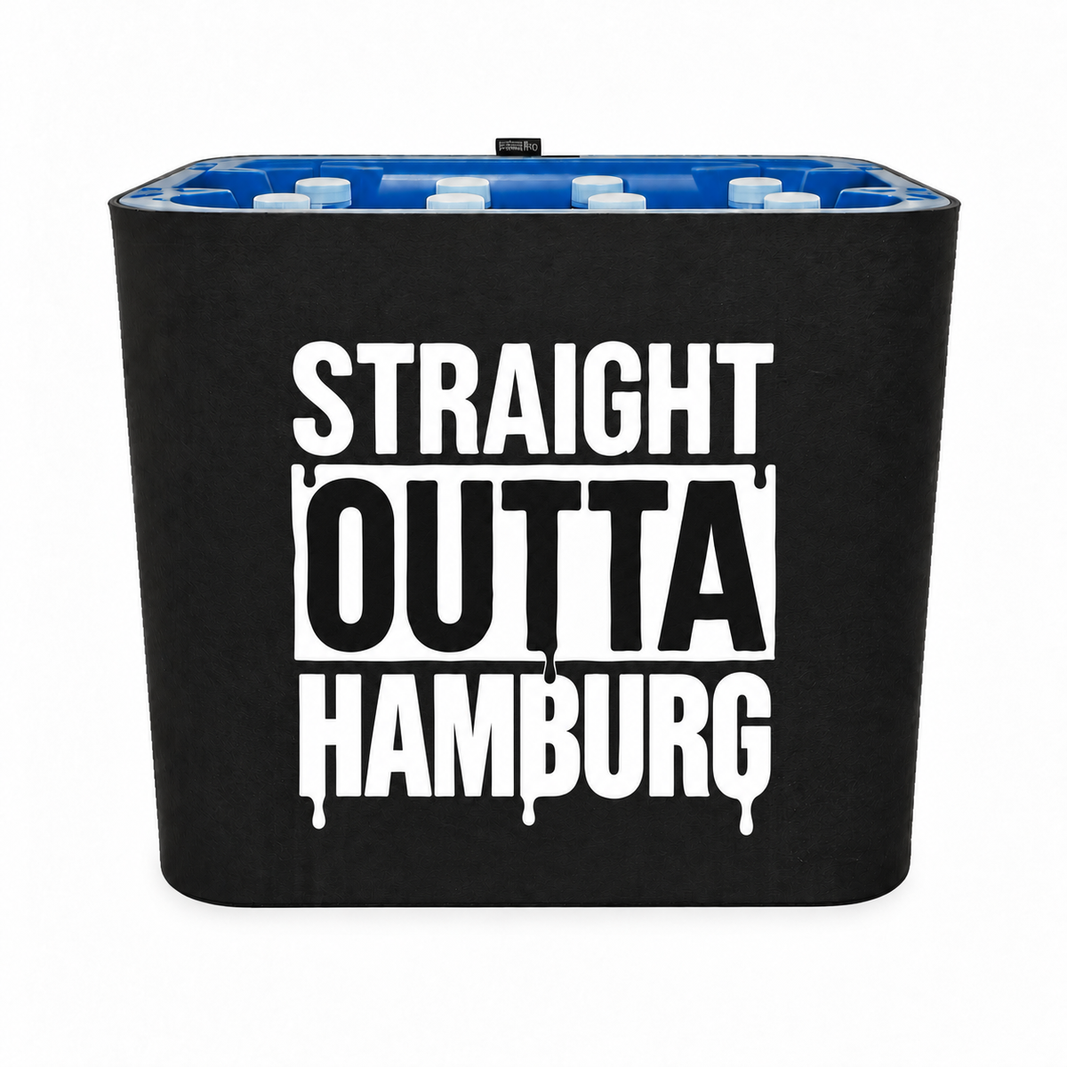 KistenBlende STRAIGHT OUTTA Hamburg auf Wasserkiste PET