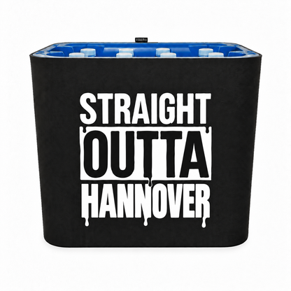 KistenBlende STRAIGHT OUTTA Hannover auf Wasserkiste PET