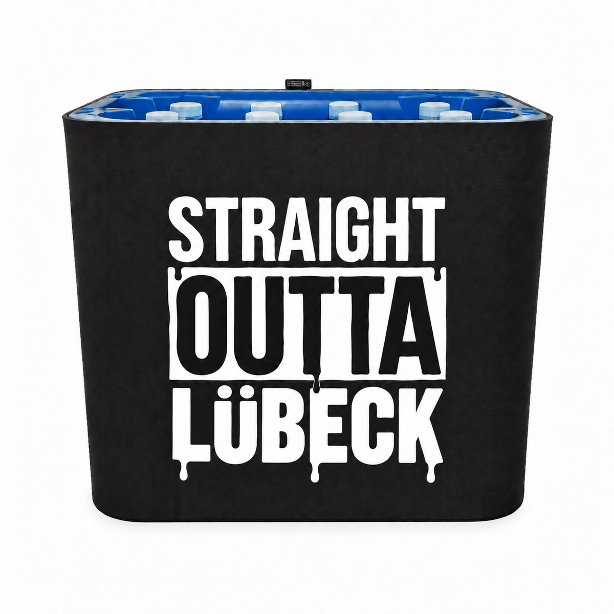 KistenBlende STRAIGHT OUTTA Lübeck auf Wasserkiste PET