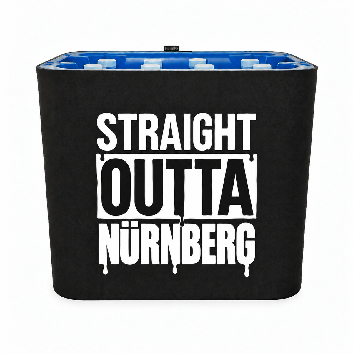 KistenBlende STRAIGHT OUTTA Nürnberg auf Wasserkiste PET